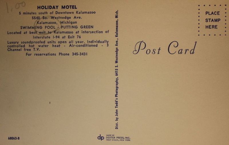 Holiday Motel - Vintage Postcard